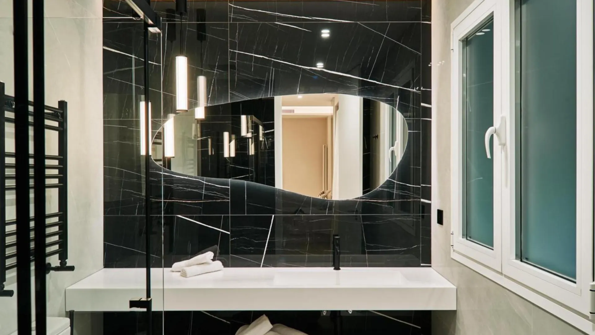 Luxury Apartments Nido San Pietro 3Bd Rome