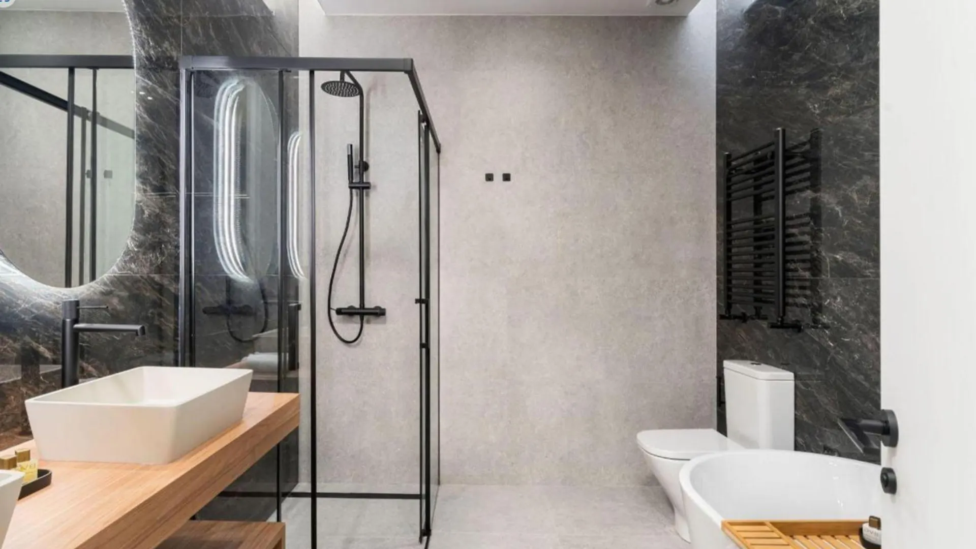 Luxury Apartments Nido San Pietro 3Bd Rome Italy